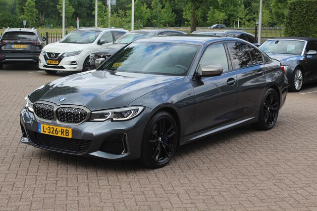 BMW 3-SERIE M340i xDrive / Trekhaak / Leder / Memory seats / 19'' / DAB / Navigatie / Stoelverwarming / DAB / Cruise Control