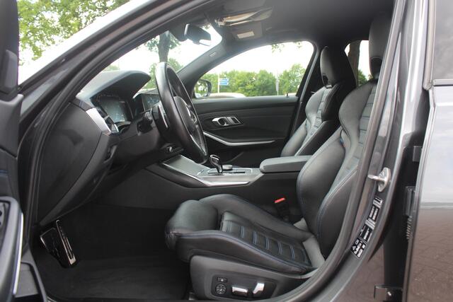 BMW 3-SERIE M340i xDrive / Trekhaak / Leder / Memory seats / 19'' / DAB / Navigatie / Stoelverwarming / DAB / Cruise Control