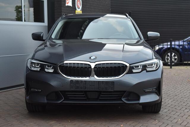 BMW 3-SERIE Touring 320d 190PK Aut. Executive | LED | 19 Inch | Navi | Incl. garantie