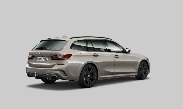 BMW 3-SERIE Touring 330e M-Sport | Panoramadak | Head Up | Elektr. Trekhaak