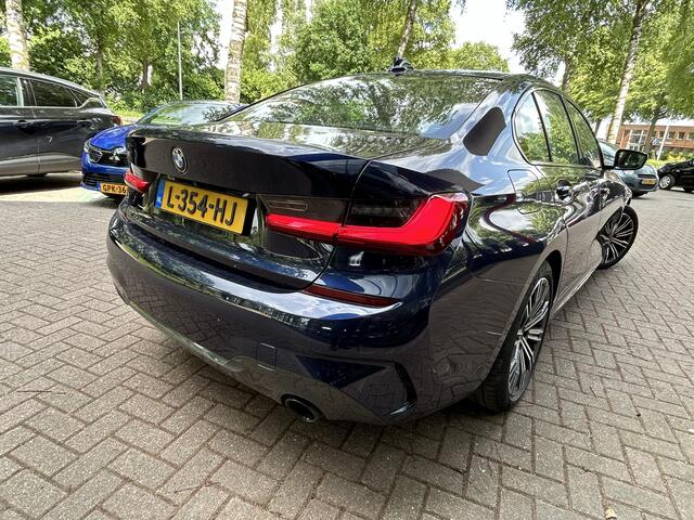 BMW 3-SERIE 318i Business Edition | M-sport pakket