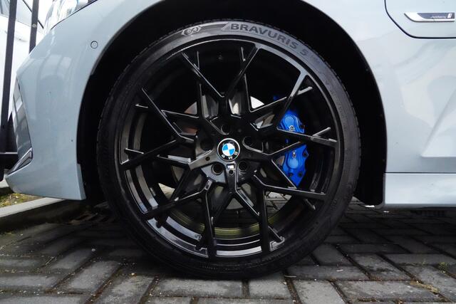 BMW 3-SERIE Touring 320e M-Sport 204pk Panoramadak/Stoelverwarming/Camera