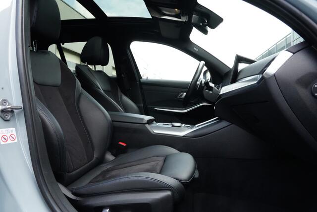 BMW 3-SERIE Touring 320e M-Sport 204pk Panoramadak/Stoelverwarming/Camera