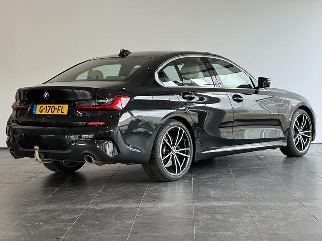 BMW 3-SERIE 330i High Executive Edition AUTOMAAT | TREKHAAK | APPLE CARPLAY/ANDROID AUTO | !COMPLETE AUTO!