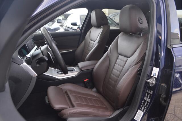 BMW 3-SERIE M340i xDrive High Executive M Sport Automaat / 20"LM-velgen / Panoramadak / Parking Plus / Laserlight / Head-up Display / Comfort Acces / Harman Kardon