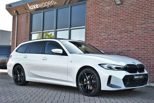 BMW 3-SERIE Touring 330e M-Sport Pano ACC El-zetel HUD 19inch Camera Adp-onderstel