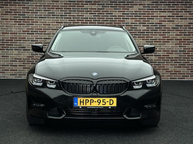 BMW 3-SERIE Touring 320i High Executive Navi Sfeer Stoelverwarming Dealer