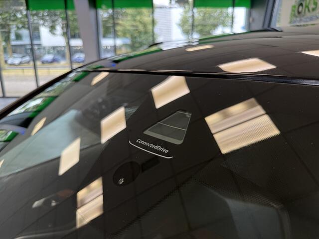 BMW 3-SERIE 330e eDrive Edition ACC Head-Up Harman Kardon Schuif/Kanteldak