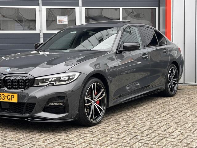 BMW 3-SERIE 330e eDrive Edition M sport | Head Up | Pano | LED | Individual | Camera | NAP |