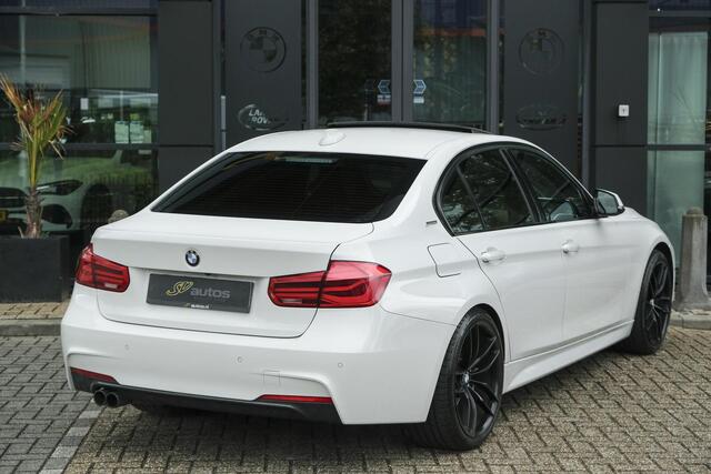 BMW 3-SERIE 330e 252pk M-Sport Schuifdak Harman/Kardon Head-up Leder Full led NLauto 19" LMV