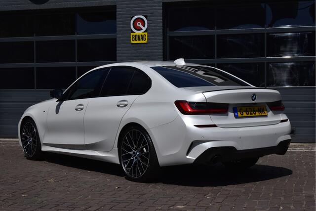 BMW 3-SERIE 330i High Executive Edition M-Sportpakket
