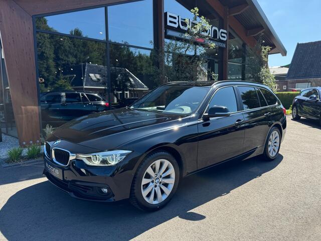 BMW 3-SERIE Touring 318i Centennial High Exe | Camera | Keyless