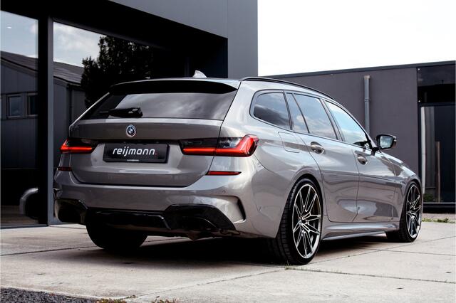 BMW 3-SERIE Touring M340i xDrive M-Performance OxidGrau | M Stoel | ACC | Pano | HuD