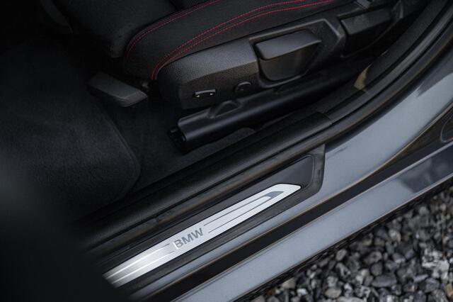 BMW 3-SERIE Touring 340i xDrive Sport | HUD | ACC | Panorama | Harman/Kardon | El.Trekh. |