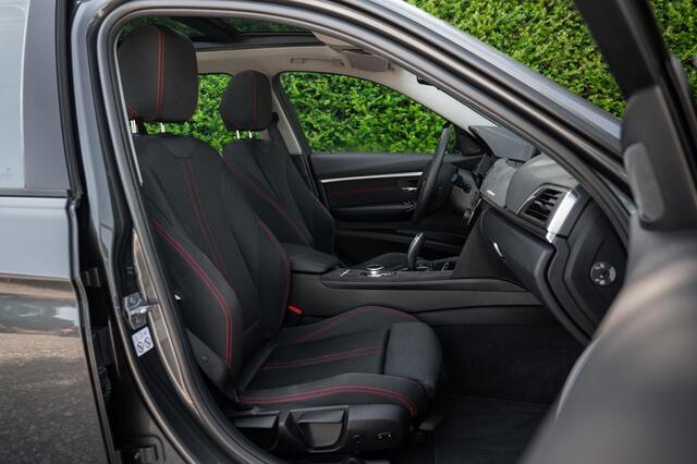 BMW 3-SERIE Touring 340i xDrive Sport | HUD | ACC | Panorama | Harman/Kardon | El.Trekh. |