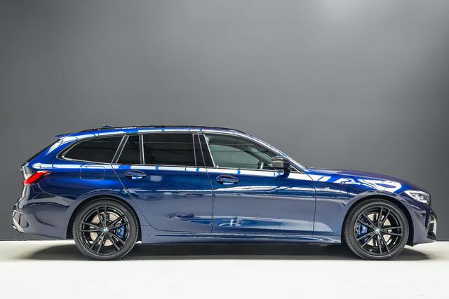BMW 3-SERIE Touring M340i xDrive High Executive |M-pakket|pano|HUD|Harman&Kardon|memory|360 camera|Laser LED|blind spot|Apple Carplay|digital cockpit|elektrische trekhaak|19"|