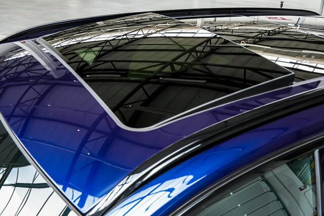 BMW 3-SERIE Touring M340i xDrive High Executive |M-pakket|pano|HUD|Harman&Kardon|memory|360 camera|Laser LED|blind spot|Apple Carplay|digital cockpit|elektrische trekhaak|19"|
