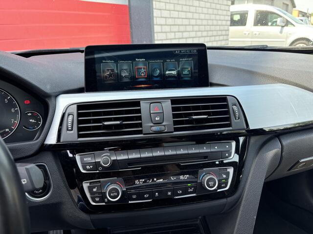 BMW 3-SERIE Touring 320i High Executive AUTOMAAT / M-SPORT / LCI / VIRTUAL / PANORAMADAK / FULL LED / LEDER / STOELVERW / NL-AUTO / 1STE EIG
