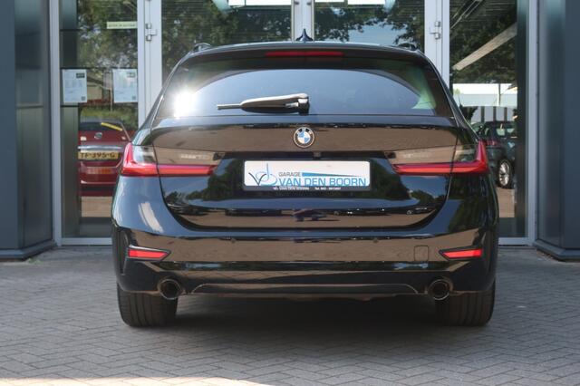 BMW 3-SERIE 330E Navi, Clima, Apple Carplay/ Android Auto, etc.