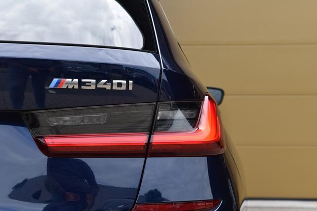 BMW 3-SERIE Touring M340i xDrive * M Sportpakket * Harman Kardon * Memory stoelen * Trekhaak * Head-up *