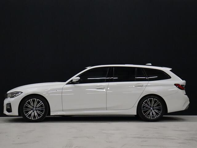 BMW 3-SERIE Touring 320i M Sport [LIVE COCKPIT, DAB, LED, APPLE CARPLAY, M SPORTSTUUR, TREKHAAK AFNEEMBAAR, CRUISE, CLIMATE, NIEUWSTAAT]