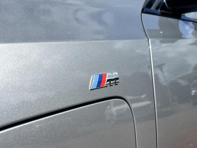 BMW 3-SERIE Touring 320e Carbon inleg - Harmen Kardon - Panoramadak - Trekhaak