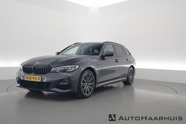 BMW 3-SERIE Touring 330e xDrive M Sport | Navi | Elek. Trekhaak | Stoel- Stuurverw. | Leder | Apple CarPlay