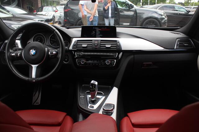 BMW 3-SERIE 330e M Sport / Leder / Navigatie / Parkeerhulp achter / 18'' / Stoelverwarming / Cruise Control