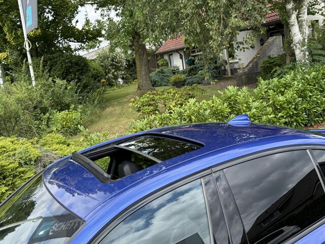 BMW 3-SERIE 320i M-Sport 184PK AutomaatoPanooLaser
