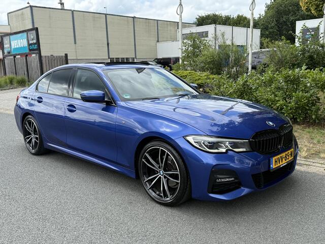 BMW 3-SERIE 320i M-Sport 184PK AutomaatoPanooLaser