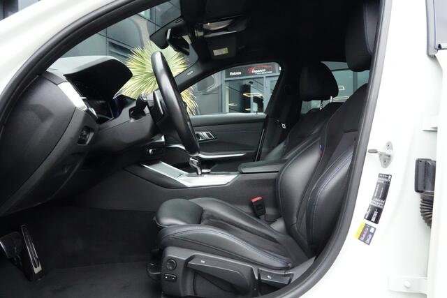BMW 3-SERIE 330e M Sport High Executive 292pk Navigatie/HarmanKardon/Camera