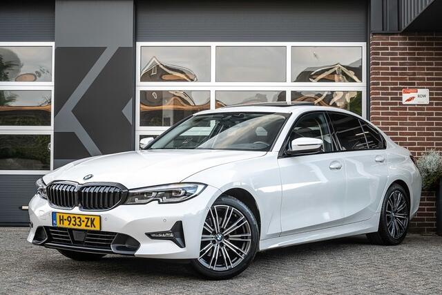 BMW 3-SERIE 320 320i High Executive | Schuifdak | Sportstoelen | 18 Inch |