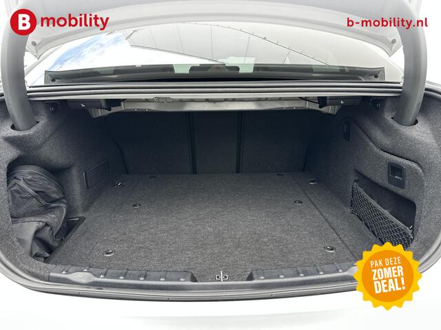 BMW 3-SERIE 330e High Executive M-sport | Apple CarPlay | Hifi Sound System | Sportstoelen | Stoelverwarming |