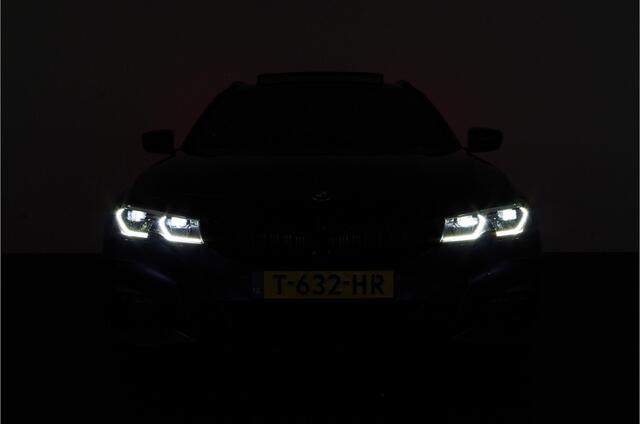 BMW 3-SERIE Touring 330e M Sport Pano.schuif/Laser LED/Adaptive ophanging/Memory/Head-up/Portimo Blue...