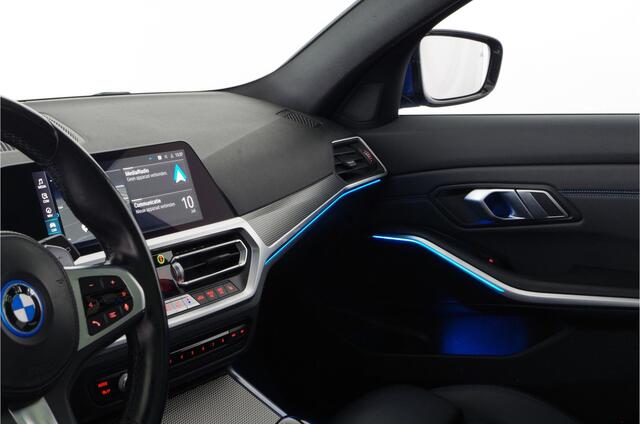 BMW 3-SERIE Touring 330e M Sport Pano.schuif/Laser LED/Adaptive ophanging/Memory/Head-up/Portimo Blue...