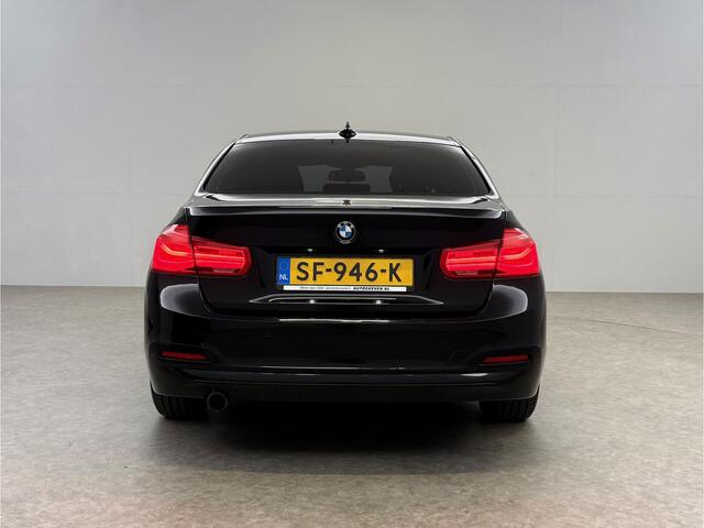 BMW 3-SERIE 318i Executive LED Clima Cruise Navigatie PDC 16''LMV