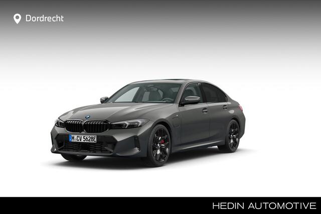 BMW 3-SERIE 330e | 19 Inch | M-Sportpakket Pro | Innovation Pack | Comfort Pack | Panoramadak