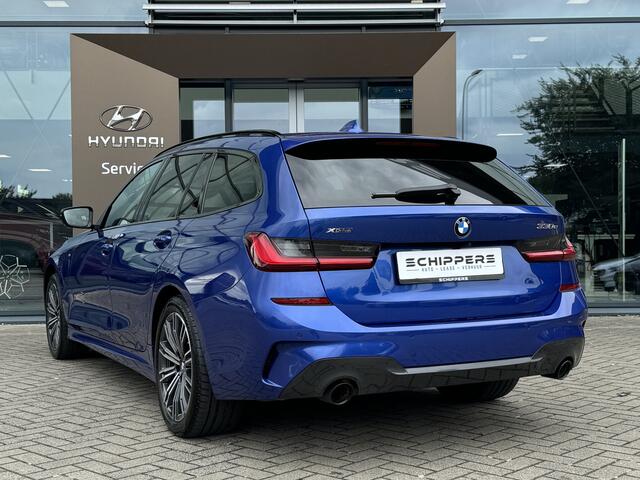 BMW 3-SERIE Touring 330e xDrive M Sport Panoramadak