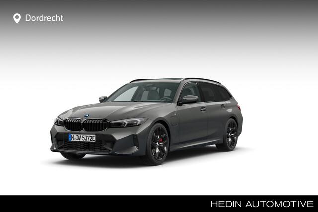 BMW 3-SERIE Touring 330e | 19 Inch | M-Sportpakket Pro | Innovation Pack | Comfort Pack | Panoramadak
