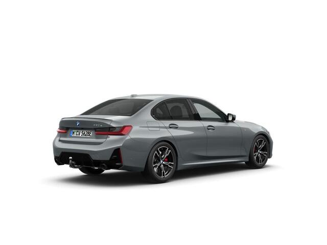 BMW 3-SERIE 330e Sedan | M Sportpakket Pro | Comfort Pack
