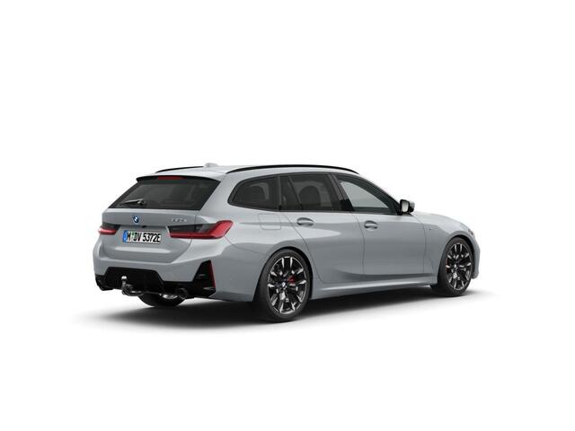 BMW 3-SERIE Touring 330e | M Sportpakket Pro | Comfort Pack | Trekhaak