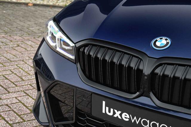 BMW 3-SERIE Touring 330e xDrive M-Sport Pro LCI.2 Pano Trekh ACC 360 H/K HUD Adp-onderstel