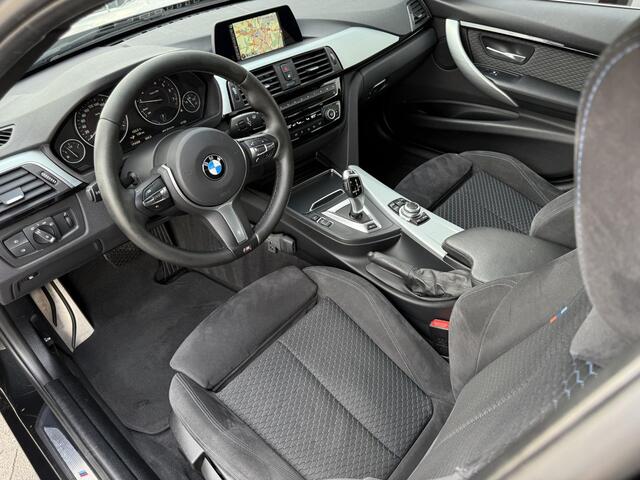 BMW 3-SERIE 330e M Sport LED | Navi | Parkeersensoren | Origineel Nederlands |