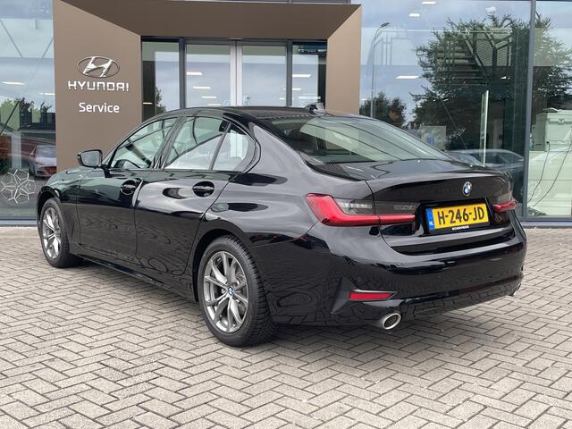 BMW 3-SERIE 320i Executive Edition | Sport-line | 184pk | Automaat