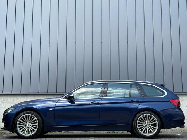 BMW 3-SERIE Touring 318i 136PK Automaat Luxury Line Camera Leer Dode-Hoek