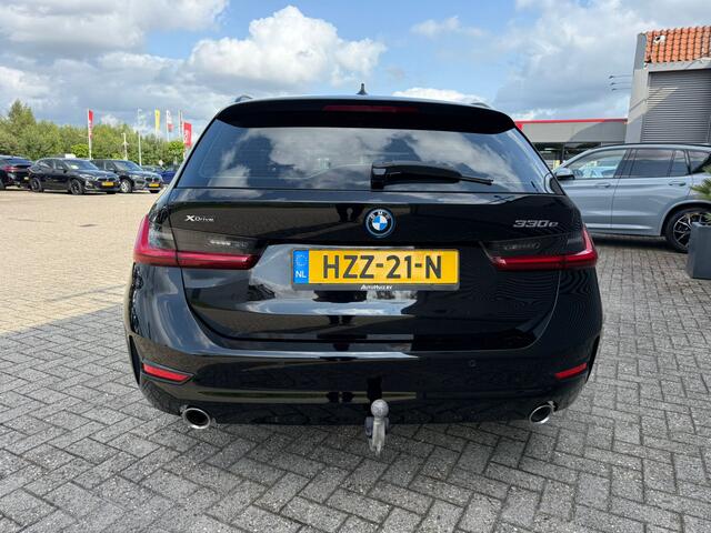 BMW 3-SERIE Touring 330e xDrive Trekhaak 19 inch LED Head-Up Display ACC Carplay