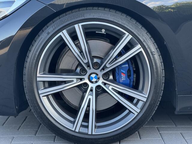 BMW 3-SERIE Touring 330i M Sport High Executive | 19" | Apple CarPlay | Dealer onderhouden !!
