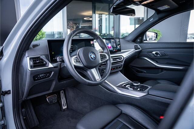 BMW 3-SERIE Touring 330e xDrive - M Sport | Panorama | H&K | Memory | 360 Camera