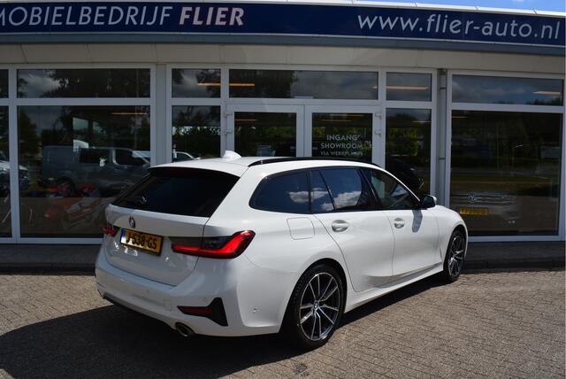 BMW 3-SERIE Touring 318i 157PK Executive Edition | Sportline | Elek. Trekhaak | LED | Carplay | Orig. NL