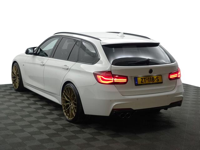 BMW 3-SERIE Touring 318i M Performance 165pk Aut- Virtual Cockpit, Sport Uitlaat, Xenon Led, Standkachel, Leder M Interieur, Carbon